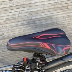 値下げしました！ほぼ新品】クロスバイク 泥除け、鍵、ライト、サドル