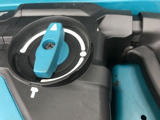 ✨マキタ 中古美品 HR3011FC 30mm ハンマドリル✨うるま市田場 