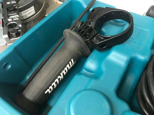✨マキタ 中古美品 HR3011FC 30mm ハンマドリル✨うるま市田場✨