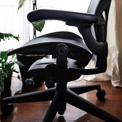 【美品】HERMANMILLER Aeron Chair Lite