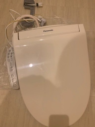 【美品】Panasonic ウォシュレット　温水洗浄便座