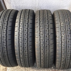 夏タイヤ 195/80R15 8分山 ハイエース等