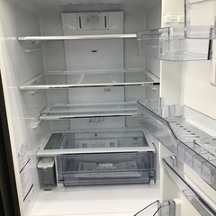 J-110【ご来店頂ける方限定】AQUAの4ドア冷凍冷蔵庫です
