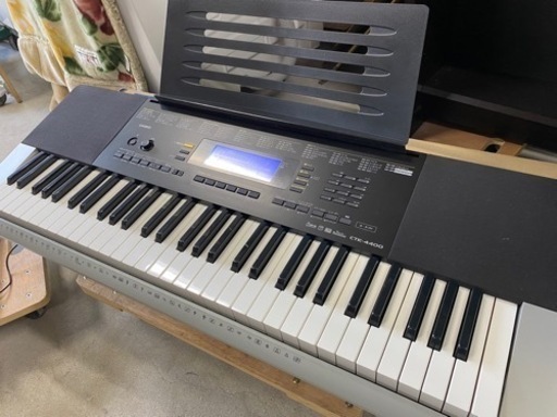 2016年製 カシオ 電子キーボード 61標準鍵 ベーシックキーボード CTK-4400(1026c)