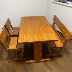 食卓テーブル・椅子４点セット