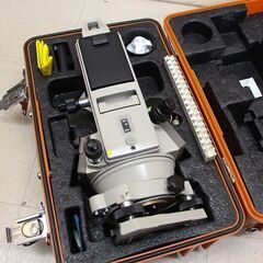 SOKKIA　測量器　DT5S D20511 (D4653ahxY)-ミナペルホネン mori no hoshi はぎれ 生地 ハギレ