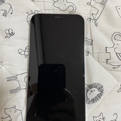 iPhone12ProMax【本体のみ、画面割れ、傷などあり】