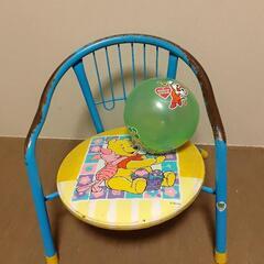 子供用プーさんの椅子とアンパンマンボールセット