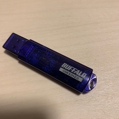USBメモリ（64GB）バッファロー