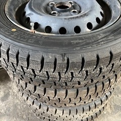 【完売御礼】履き替え工賃込　深溝155/65R14スタッドレス(...