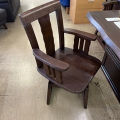 ダイニングテーブル　回転式椅子4脚　囲炉裏付き　64019