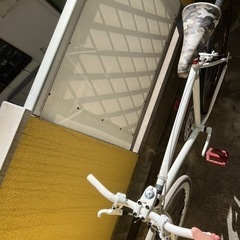 ピストバイク【※後輪パンク】鍵付きでお譲り致します