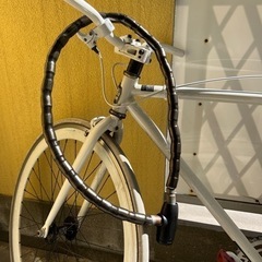 ピストバイク【※後輪パンク】鍵付きでお譲り致します