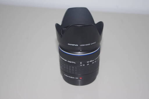 OLYMPUS DIGITAL ED 14-42mm F3.5-5.6 レンズフード(LH-61C)