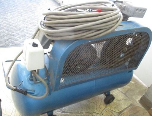 195 コンプレッサー アネストイワタ CS-150P 中古品