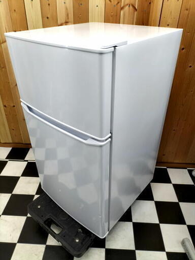 ハイアール　JR-N85C　85L　2ドア冷凍冷蔵庫　すっきり置ける省スペース設計　耐熱性能天板　コンパクト