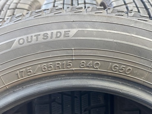 はめ替え工賃込み！175/65R15 ヨコハマスタッドレス アイスガードIG50