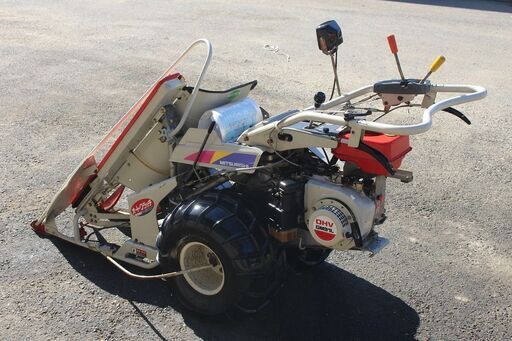 三菱1条刈りバインダー MB40 秋晴れ