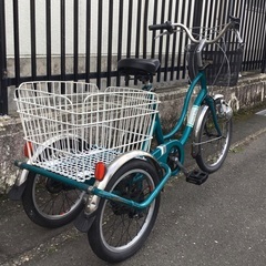 ＜特選車＞三輪自転車・シニア向け・買い物らくらく・洗車済できれいなグリーン色♪