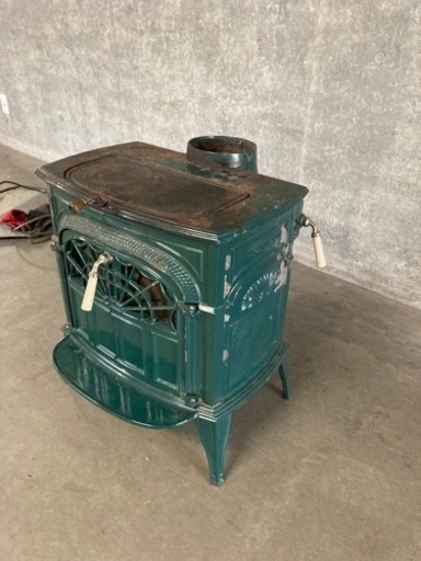 （再投稿）ストーブ用薪 再投稿）ストーブ用薪