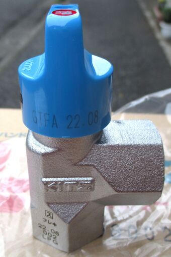 ☆キッツ KITZ GTFA1/2-10コ 22 08002 LPガス用可とう管・機器接続 