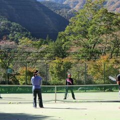 東京で募集！格安料金でテニスが上達できちゃう出張プライベートレッスン − 東京都