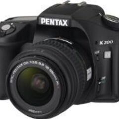 PENTAX(ペンタックス)のK200Dを探しています。