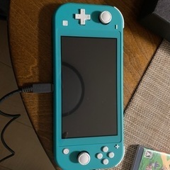 取り引き中】Nintendo switch ライト【あつ森のカセット付き】