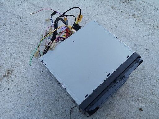 取引中　三菱電機（カロッツェリアOEM）のメモリーナビ