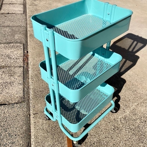 IKEA 3段ワゴン