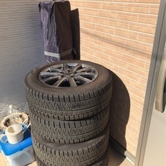 受け渡し者決定致しました。PIRELLIスタットレスタイヤ4本セット