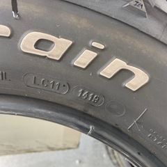 BFグッドリッチ　225 75 r16 オールテレーン