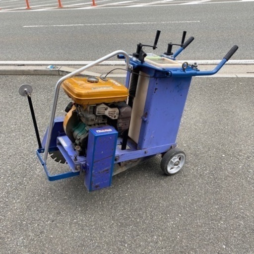 ☆中古品　コマツ　コンクリートカッター　土木　土木作業用