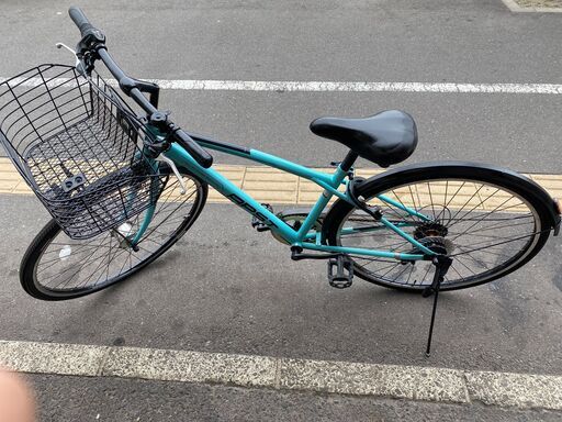 リサイクルショップどりーむ荒田店No.416　自転車　クロスバイク　LEDオートライト付き　カギ付き！早い者勝ち！！ リサイクルショップどりーむ荒田店No.416 自転車 クロスバイク LED
