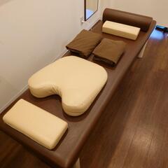Takada製　電動昇降マッサージベッドとその他