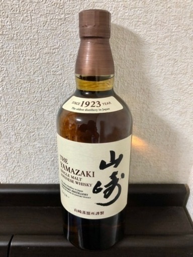 山崎　ウイスキー　700㎖