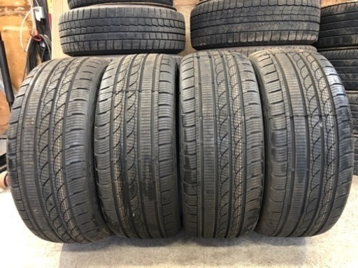 車のパーツ 225/45/R18 スタッドレス新品 15年製 MINERVA ICE-PLUS