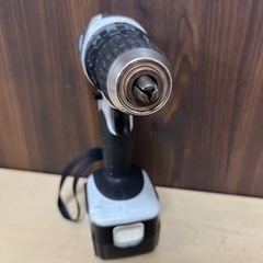 P4131 動作確認済み♪ マキタ　DF440D 充電式ドライバドリル　14.4V 3.0Ah バッテリ×2 充電器　プラクラ東区本町店　札幌