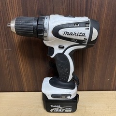 P4131 動作確認済み♪ マキタ　DF440D 充電式ドライバドリル　14.4V 3.0Ah バッテリ×2 充電器　プラクラ東区本町店　札幌
