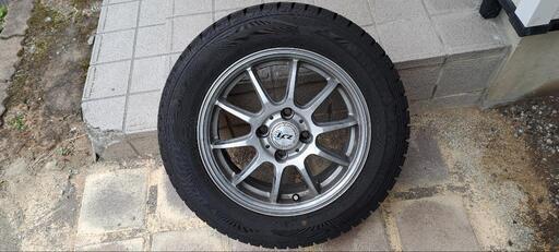 特別プライス アルミホイール&スタッドレスタイヤ175/65R14 QNC10