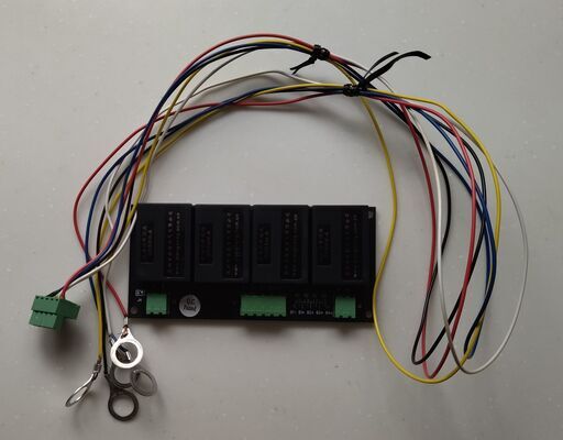 リン酸鉄リチウムイオンバッテリー　12V  200A  アクティブセルバランサー付