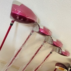 ピンクとハートが可愛いゴルフセット　レディース ワークスゴルフBisser 新品未使用