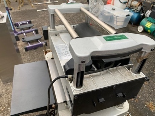 三井コーポレーション自動カンナ