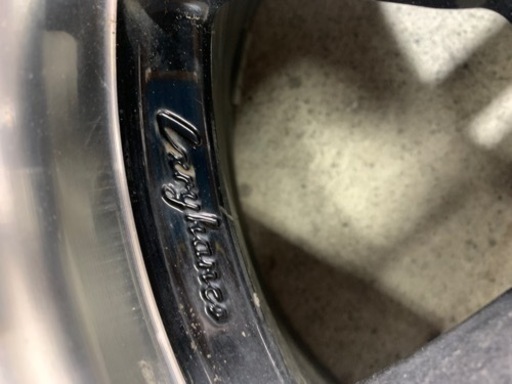 購入 200系ハイエースに履いてました。 