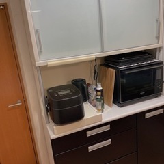 TWO-ONE STYLEの食器棚