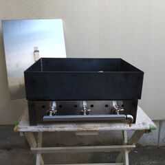 はやりの焼きいも 焼けます ガスグリラー 鉄板釜 キャスター付き専用台