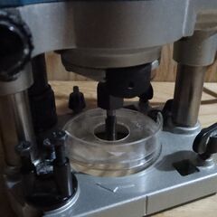サクサク動いて思い通りに削れるマキタ(Makita) ルータ(2022まで)