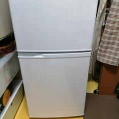 【無料】冷蔵庫　一人暮らし用