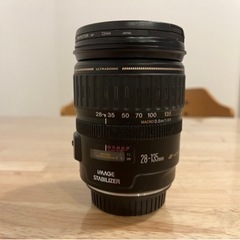 Canon キャノン EF 28-135mm F3.5-5.6 IS USM