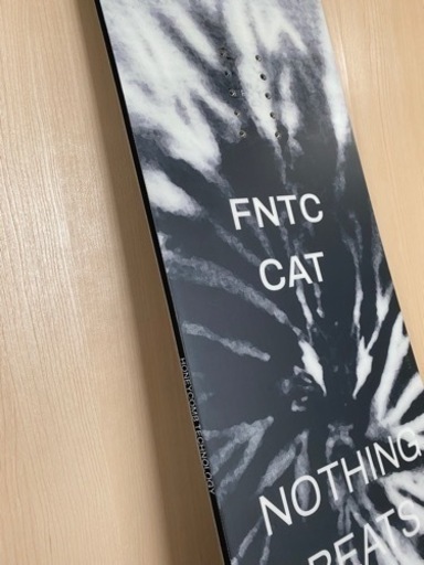 FNTC CAT スノーボード　板